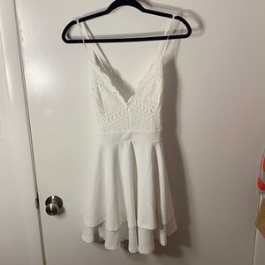 White mini dress from Windsor